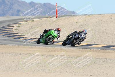media/Oct-05-2025-CVMA (Sun) [[beeef4f201]]/Race 11-500-400(4)-350 Supersport/